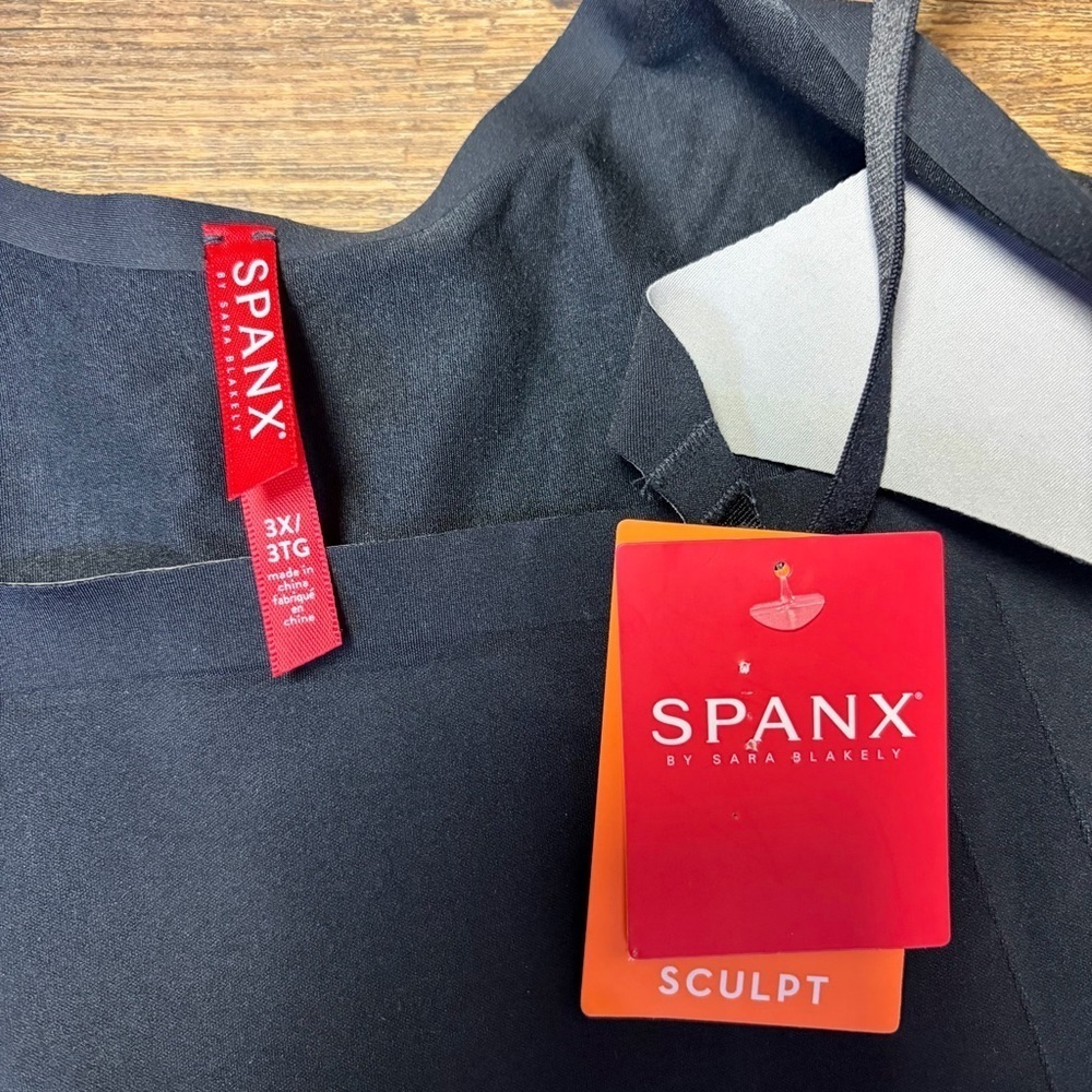 NEW SPANX Sculpt OnCore Open Bust Mid Thigh Bodysuit Black Shapewear Size 3X - Picture 8 of 15